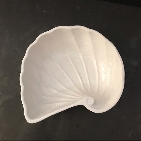 White FCC Finn Cavling Clausen shell bowl - Picture 2 of 11